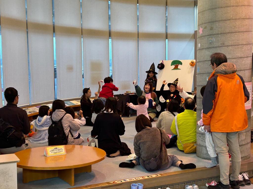 に・じ・い・ろ おはなし会画像